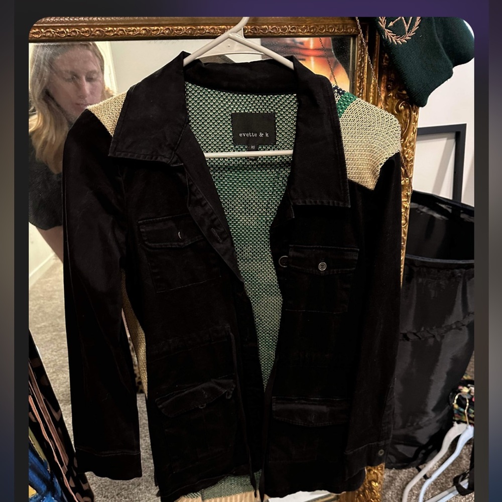 Jacket with patterned back - Picture 2 of 2